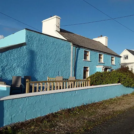 The Blue House Tatil Evi *